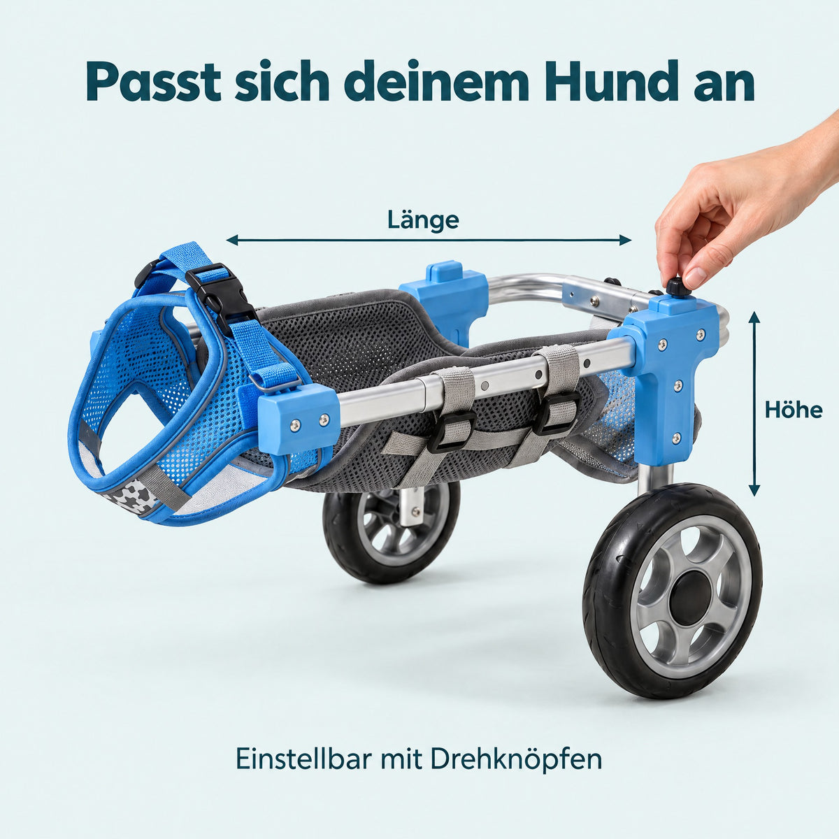 Hand stellt den Strider mit dem Drehknopf ein